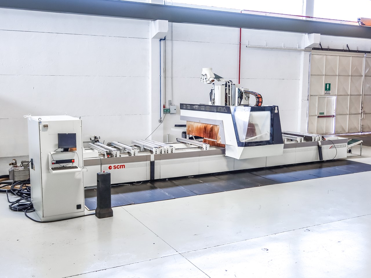 Used SCM | RECORD 240 NT TVN PRISMA-5 Axis CNC Routers